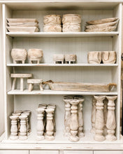 Load image into Gallery viewer, White Washed Wood Collection Round CarvedTrays