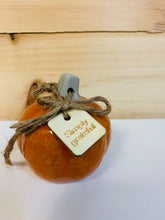 Load image into Gallery viewer, Inspirational Ceramic Pumpkins