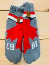 Load image into Gallery viewer, Canada Mittens