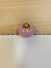 Load image into Gallery viewer, Ceramic Knob with gold